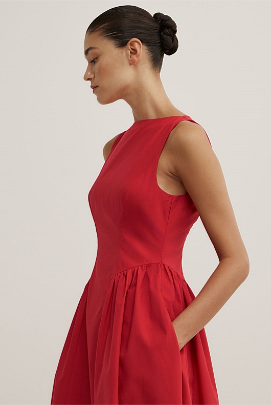 open lace back dress Red arlesienne floral print midi wrap dress – Gabin main image 0