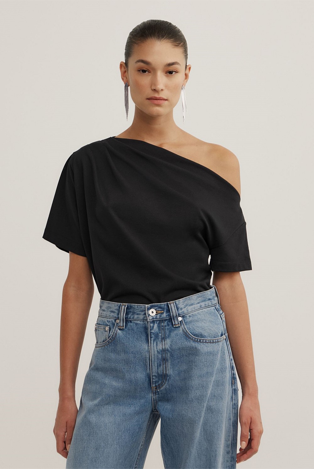 Black Asymmetric Relaxed T-Shirt - Women's Short Sleeve Tops