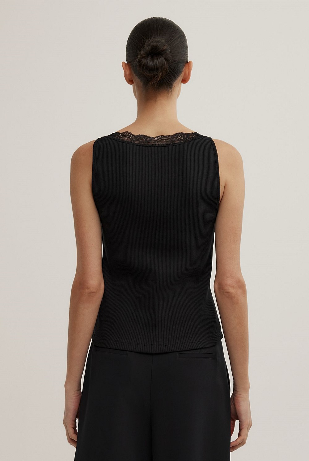 【限定値下げ・新品】andwang Cross lace tanktop 黒 Black Lace Rib Tank Top - Women's Sleeveless Tops | Witchery
